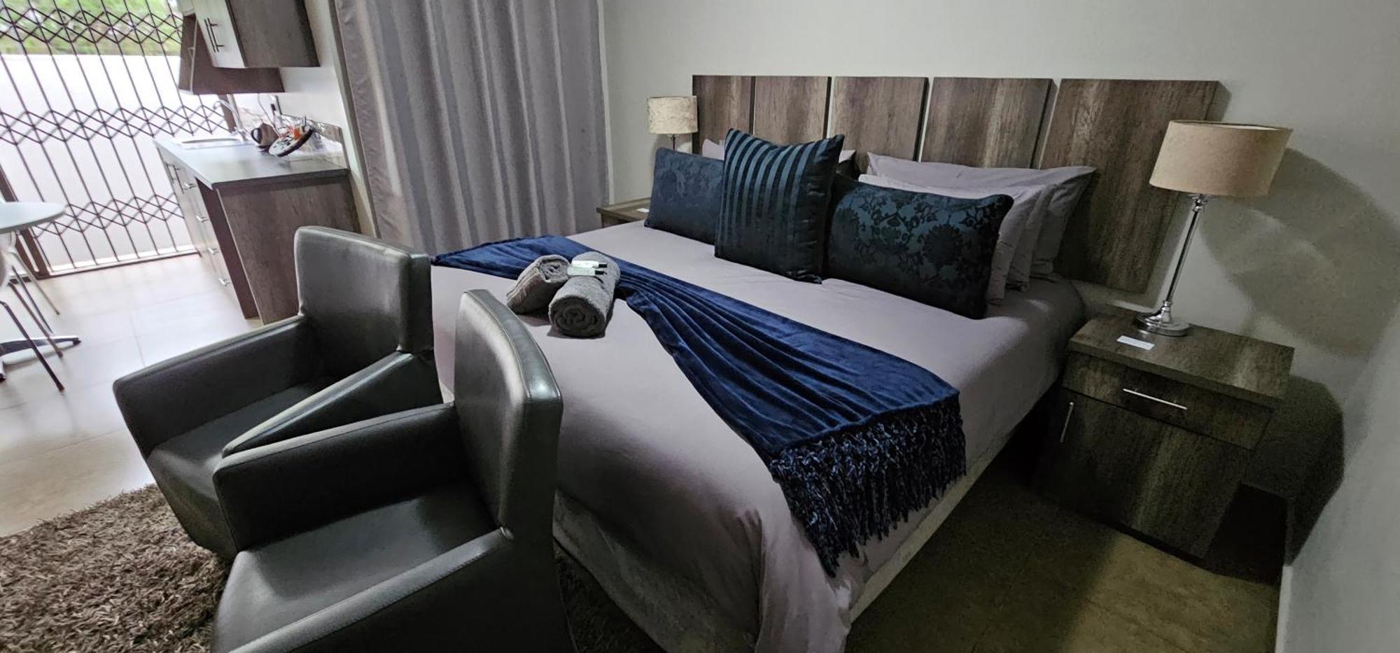 Blue Sparrow Guest House Middelburg  Buitenkant foto